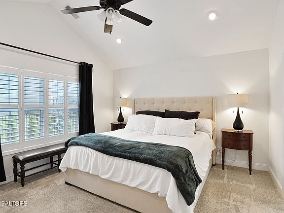 3rd image of 5422 Laurel Creek Way