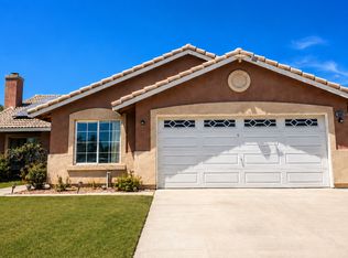 15060 Spring St, Fontana, CA 92335