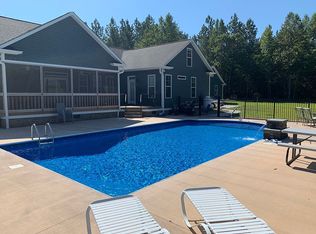 6811 Pritchett Woods Dr, Browns Summit, NC 27214