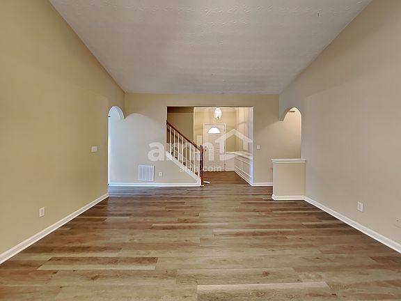 4th image of 4190 Medlock Park Dr