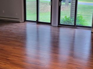 8 Dogwood Ct #8, Cromwell, CT 06416