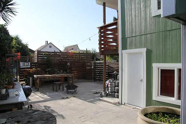 2815 Linden St #1 — Photo 2