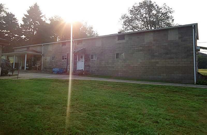 2nd image of 295 Elliott Ct