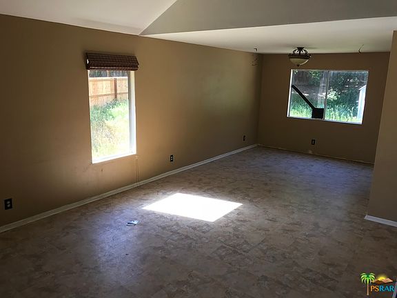3rd image of 1674 Glenbrock Ln