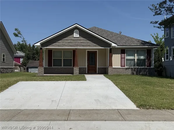 717 N 13th St, Fort Smith, AR 72901