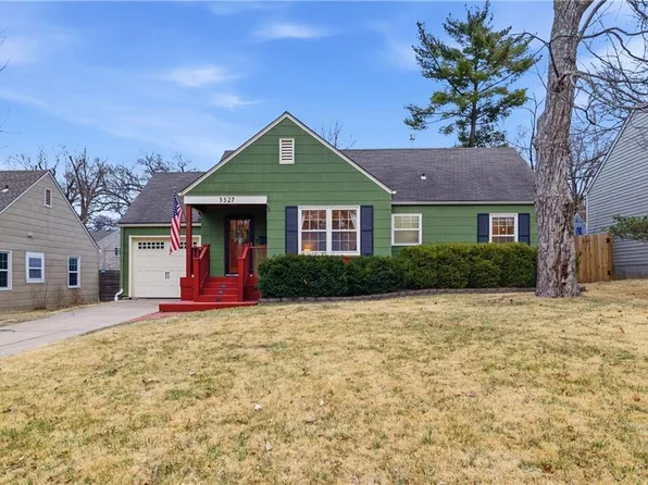 5327 Rosewood St, Roeland Park, KS 66205