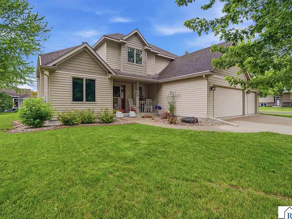 1st image of 1576 La Mar Dr