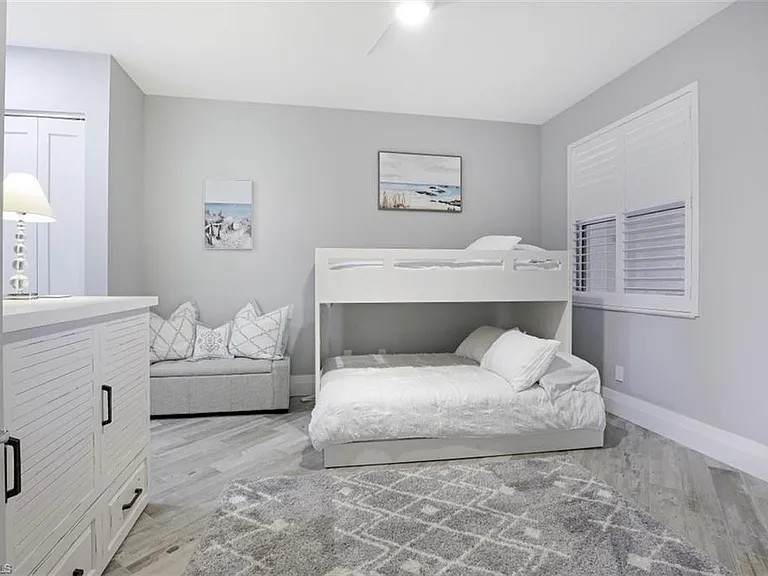 400 Flagship Dr #802 — Photo 21