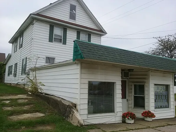 2802 Ash St, Erie, PA 16504