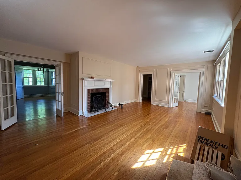 415 City Ave #E2 — Photo 8