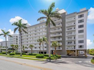 3114 S Ocean Blvd APT 202, Highland Beach, FL 33487