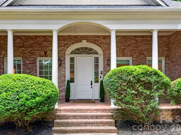 6424 Antioch Ct, Matthews, NC 28104