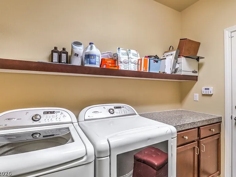 6437 Grand Mayne Ct — Photo 18