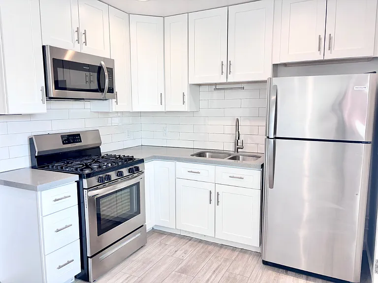 4219 N 26th St #3 — Photo 15