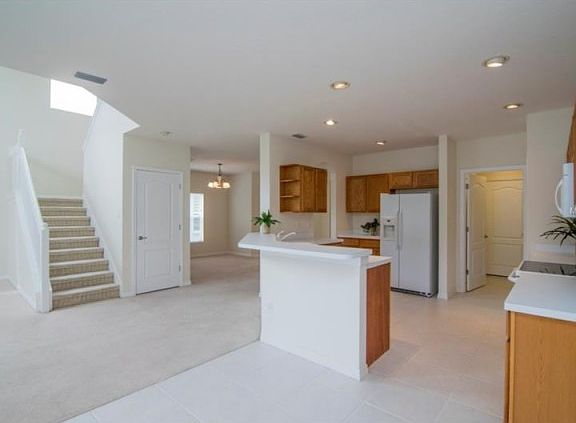 5th image of 7738 Carriage Pointe Dr