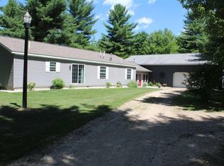 1313 S Hinkley Rd, Lake city, MI 49651