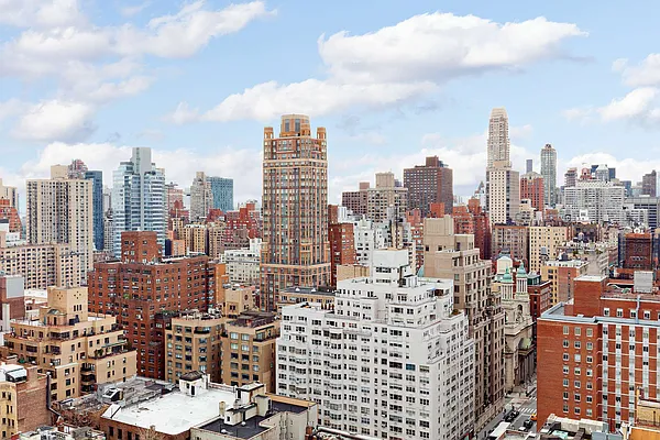 Rented by Compass | media 16