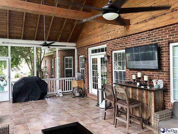 5th image of 1406 Palmetto Dr