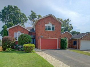 26 Stanmore Ave, Kitchener, ON N2B3W2
