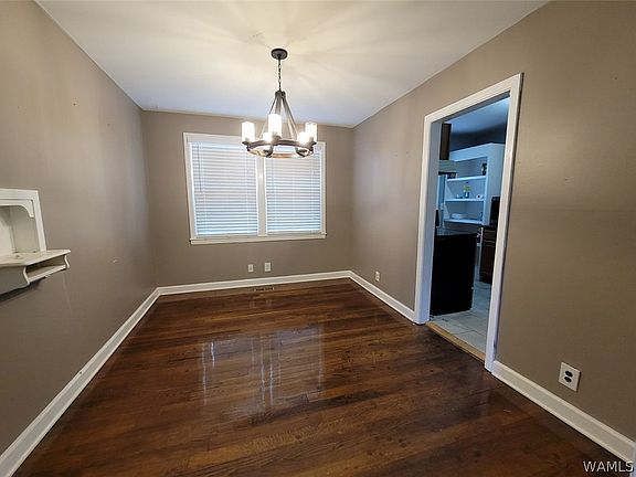4th image of 113 Circlewood