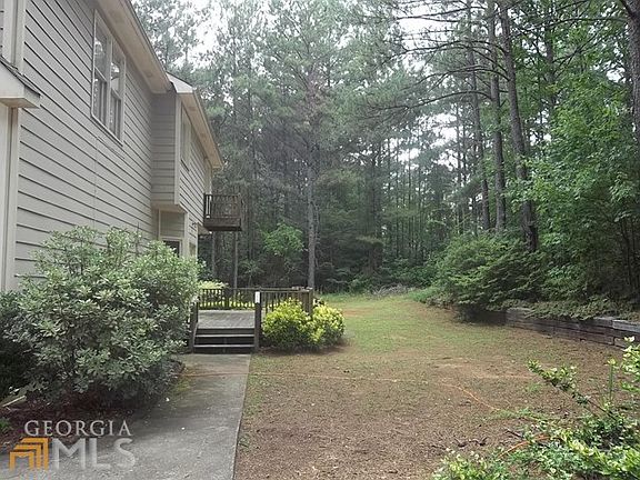5th image of 22 Chickasaw Cir