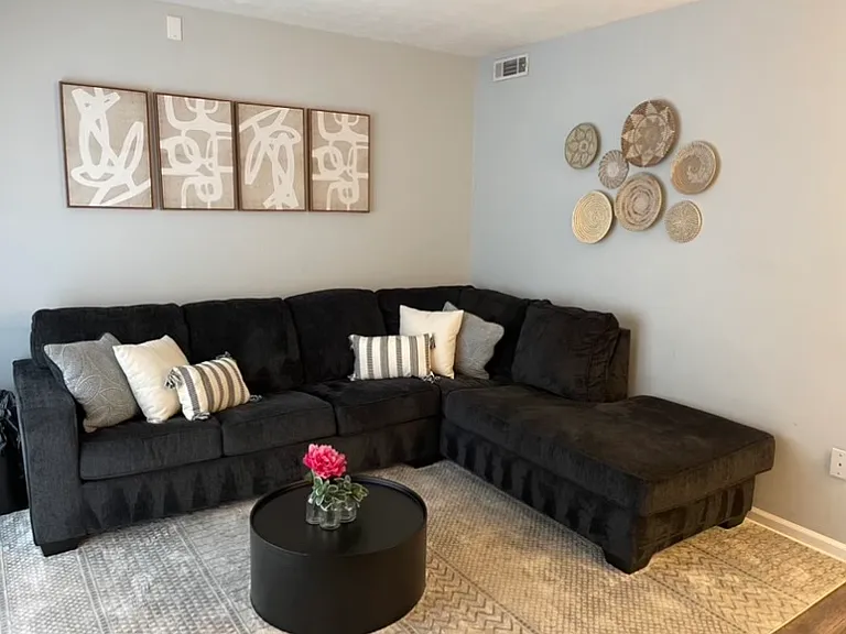 5508 Porcher Dr #13 — Photo 2