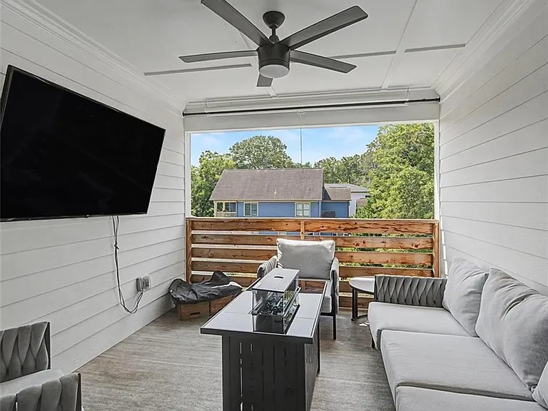 1196 Wylie St SE — Photo 27