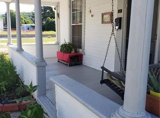 32 Marston St, Norway, ME 04268