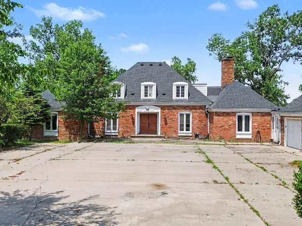 510 Willow Rd, Milan, MI 48160