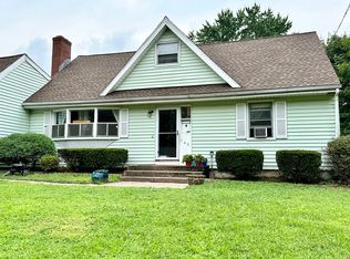 145 Cushman Dr, Manchester, CT 06042