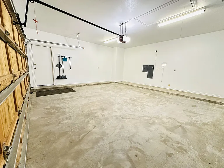 1610 Wagon Wheel Dr — Photo 115