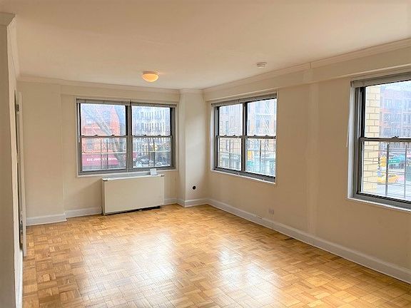 4th image of 353 E 83rd St APT 3A