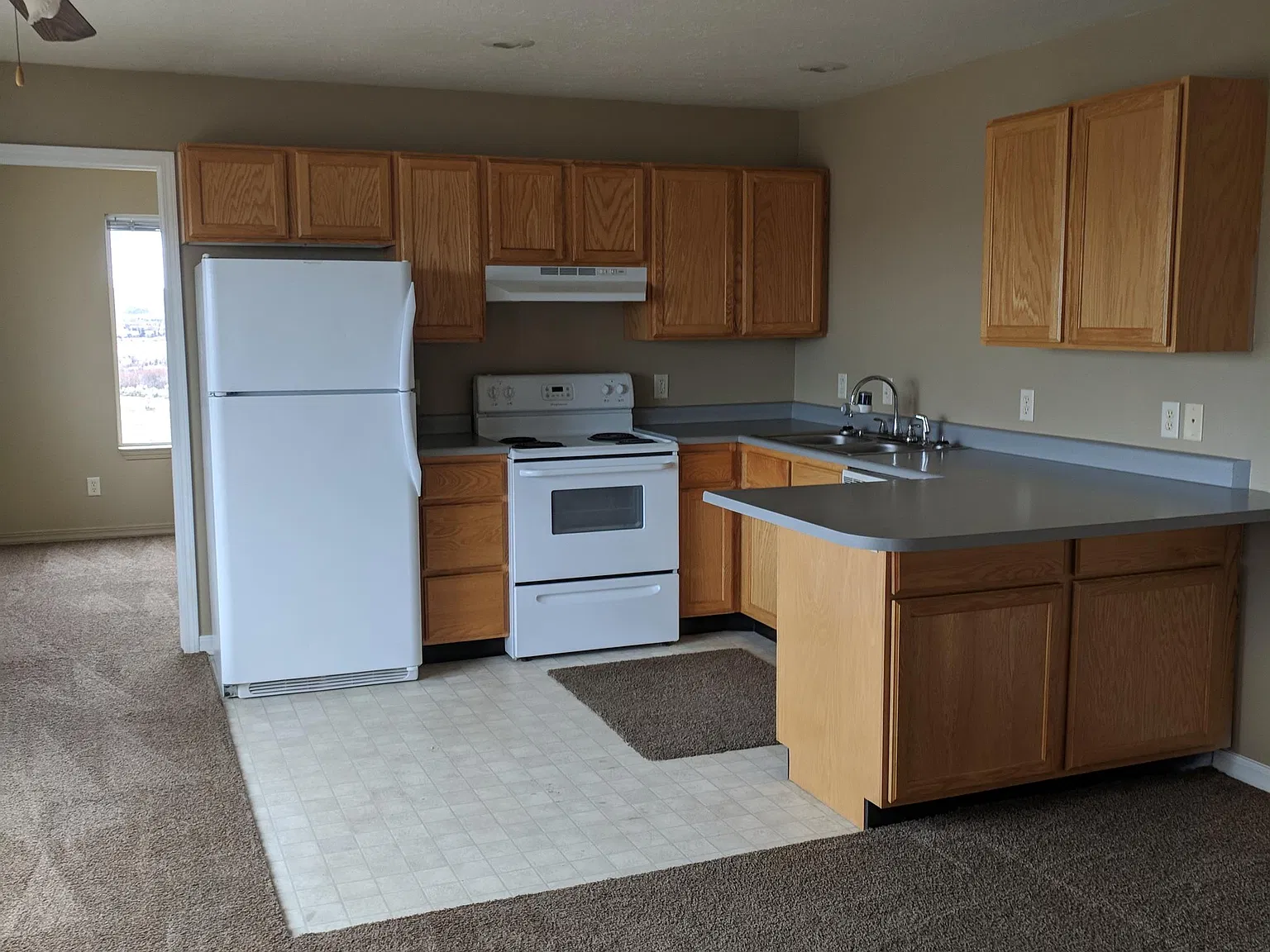 6 Big River Road Building 1 - D - D — Photo 3