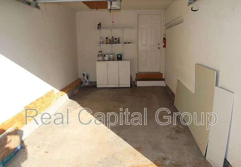 25 A Mapleridge Ave #B — Photo 21