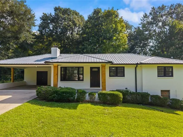 249 Hillcrest Dr, Toccoa, GA 30577