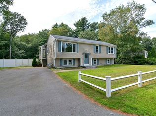 145 Princess Kate Cir, Taunton, MA 02780