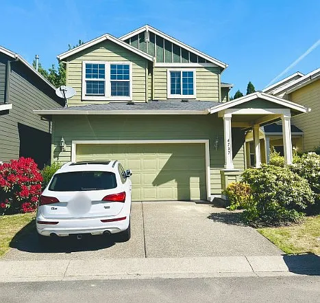 4237 SE Rose Petal Pl photo 1