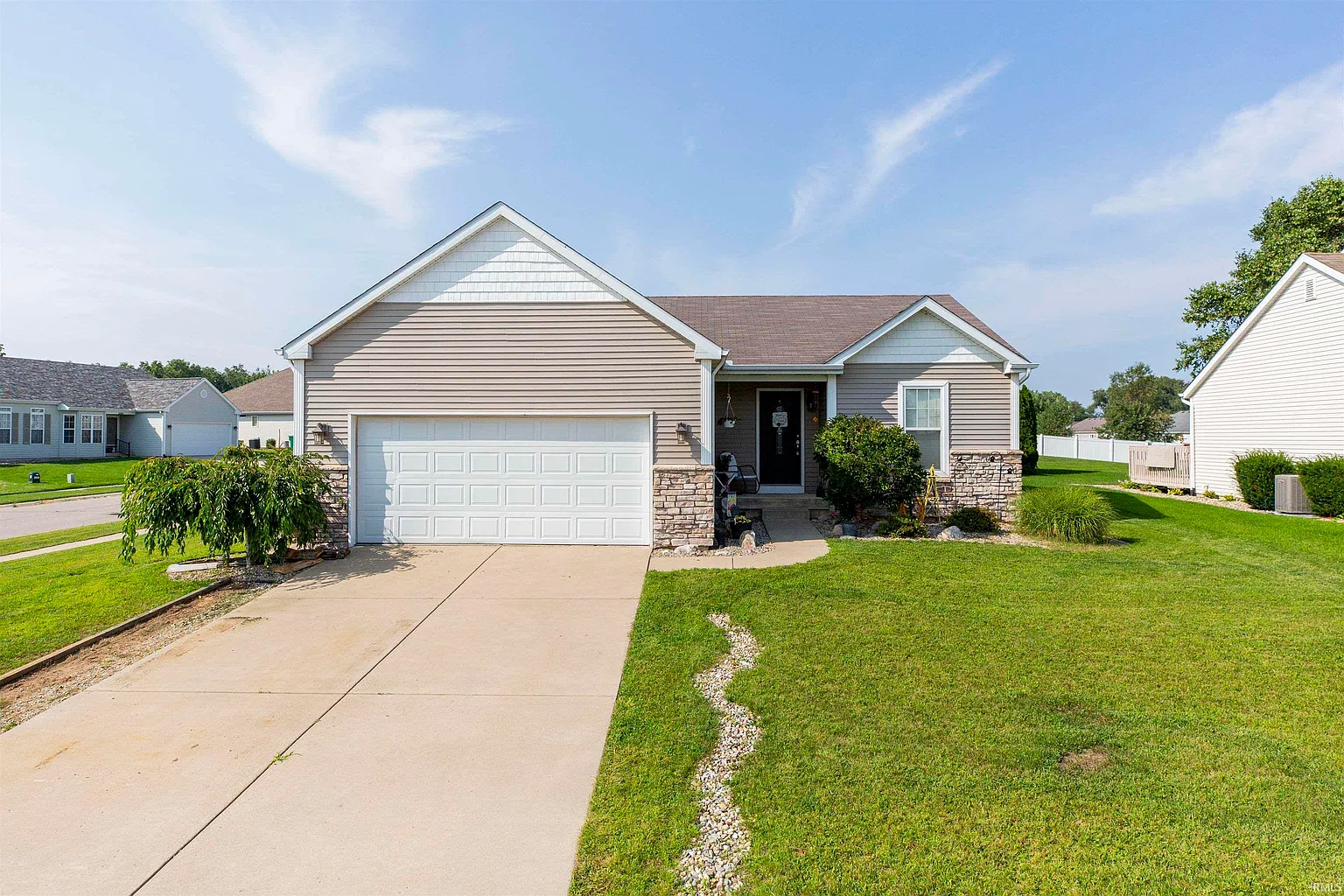 23101 Allerton Dr photo 1