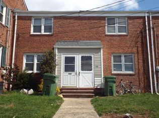 748 N Stiles St, Linden, NJ 07036