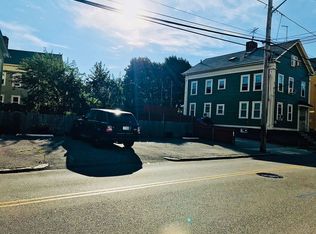 273 Knight St, Providence, RI 02909