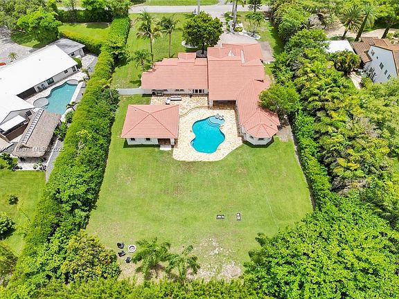 4th image of 5963 NW 75th Way