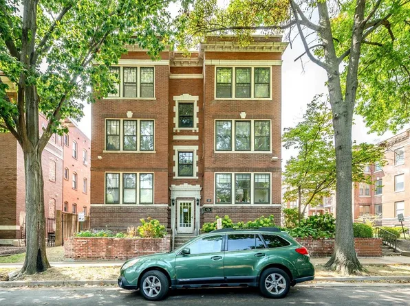 527 Clara Ave APT 3A, Saint Louis, MO 63112