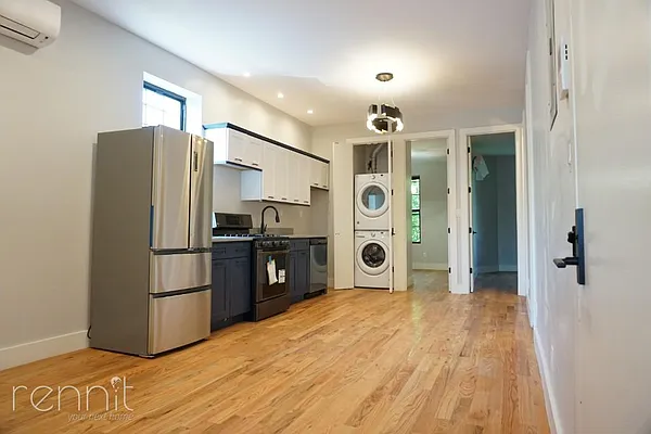 Rented by Rennit Inc. | media 27