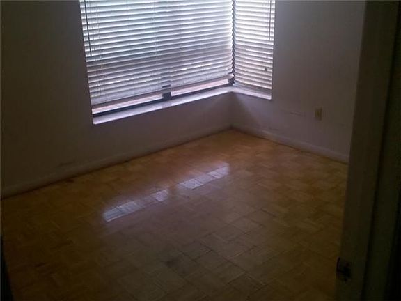 2nd image of 1905 SW 15th St APT 11