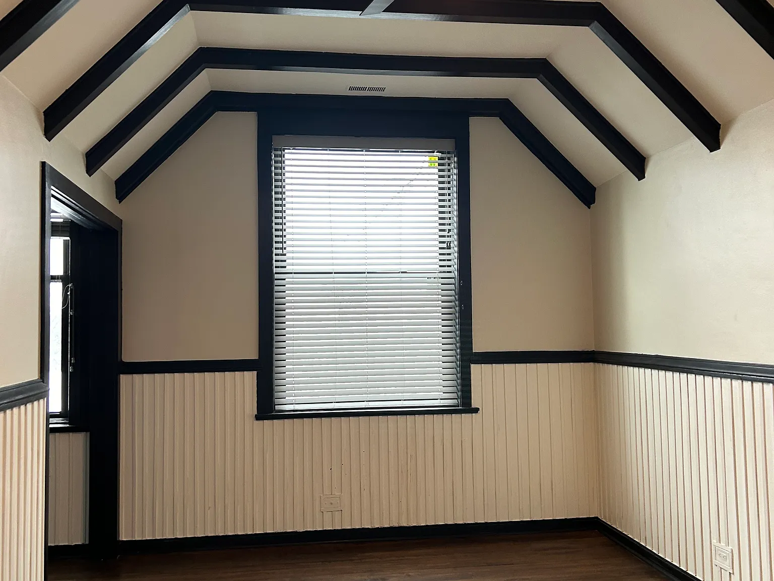 1 bed, 810 sqft, $1,750 — Photo 3