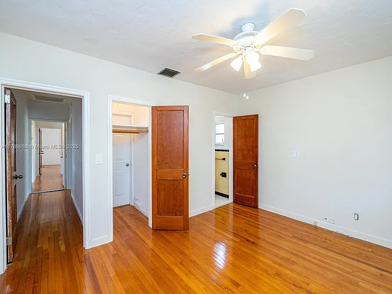 9441 Byron Ave — Photo 39