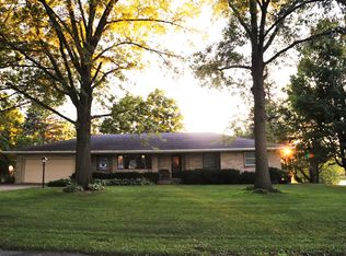 750 Ridgewood Dr, Manchester, IA 52057