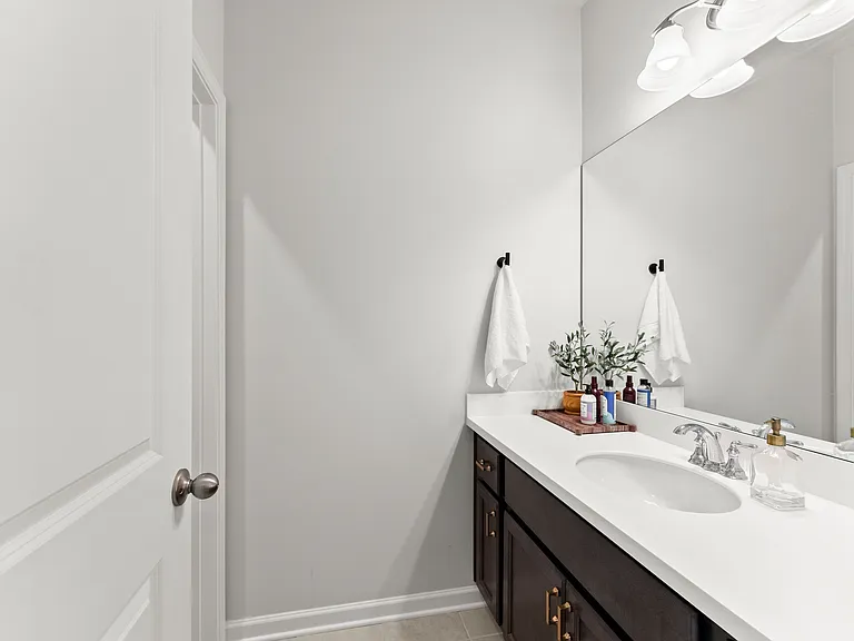 3675 Andover St — Photo 30