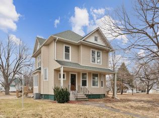 202 S Adams St, Olds, IA 52647