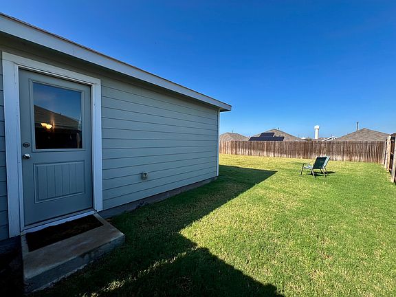 3rd image of 5409 Majestro Way